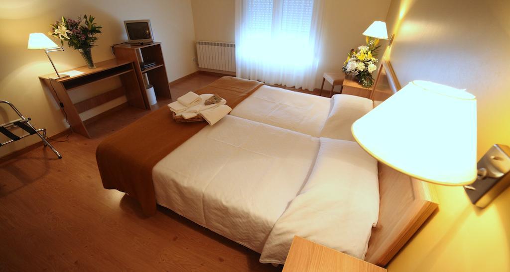 Hotel Rio Ulla Monterroso Cameră foto
